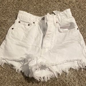 White Zara shorts. Worn once in great condition